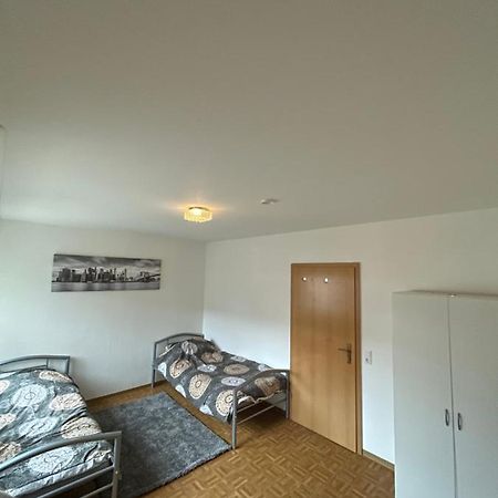1 Zimmer Fuer 2 Personen Bruchsal Ruhige Lage Esterno foto